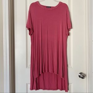 NWT Rose Keyhole Tshirt Dress